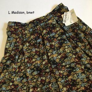 Large Lularoe Madison pleated skirt